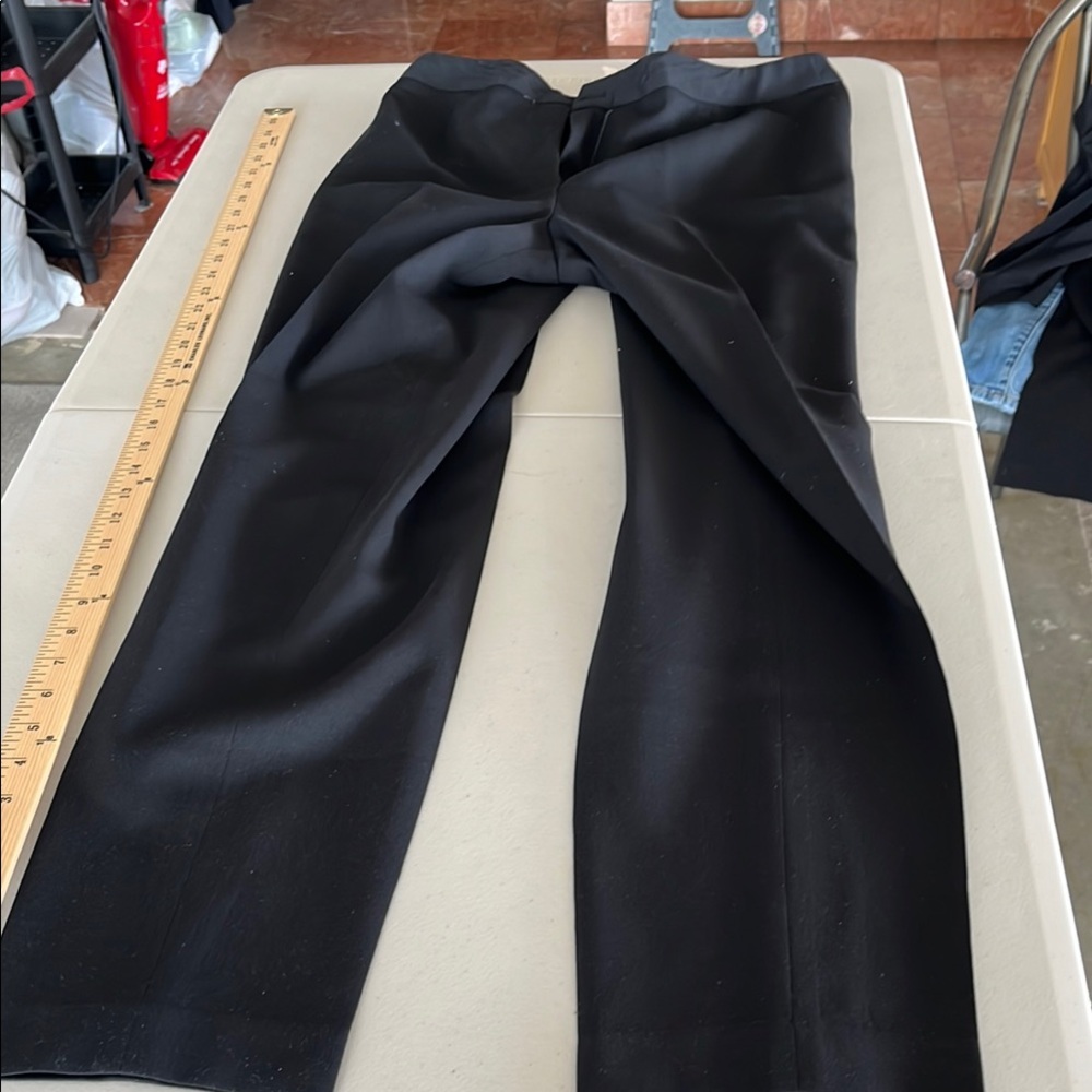 "Talbots Size 8 Women's Stretch Pants- Chic & Comfy!"